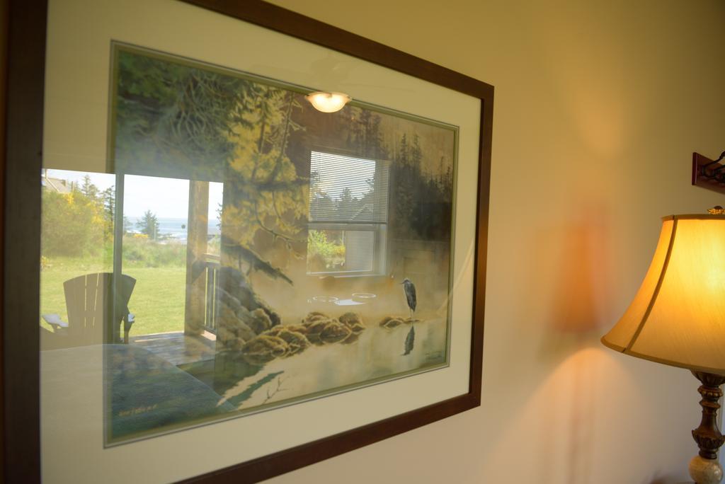 Ocean Mist Guesthouse Ucluelet Kamer foto